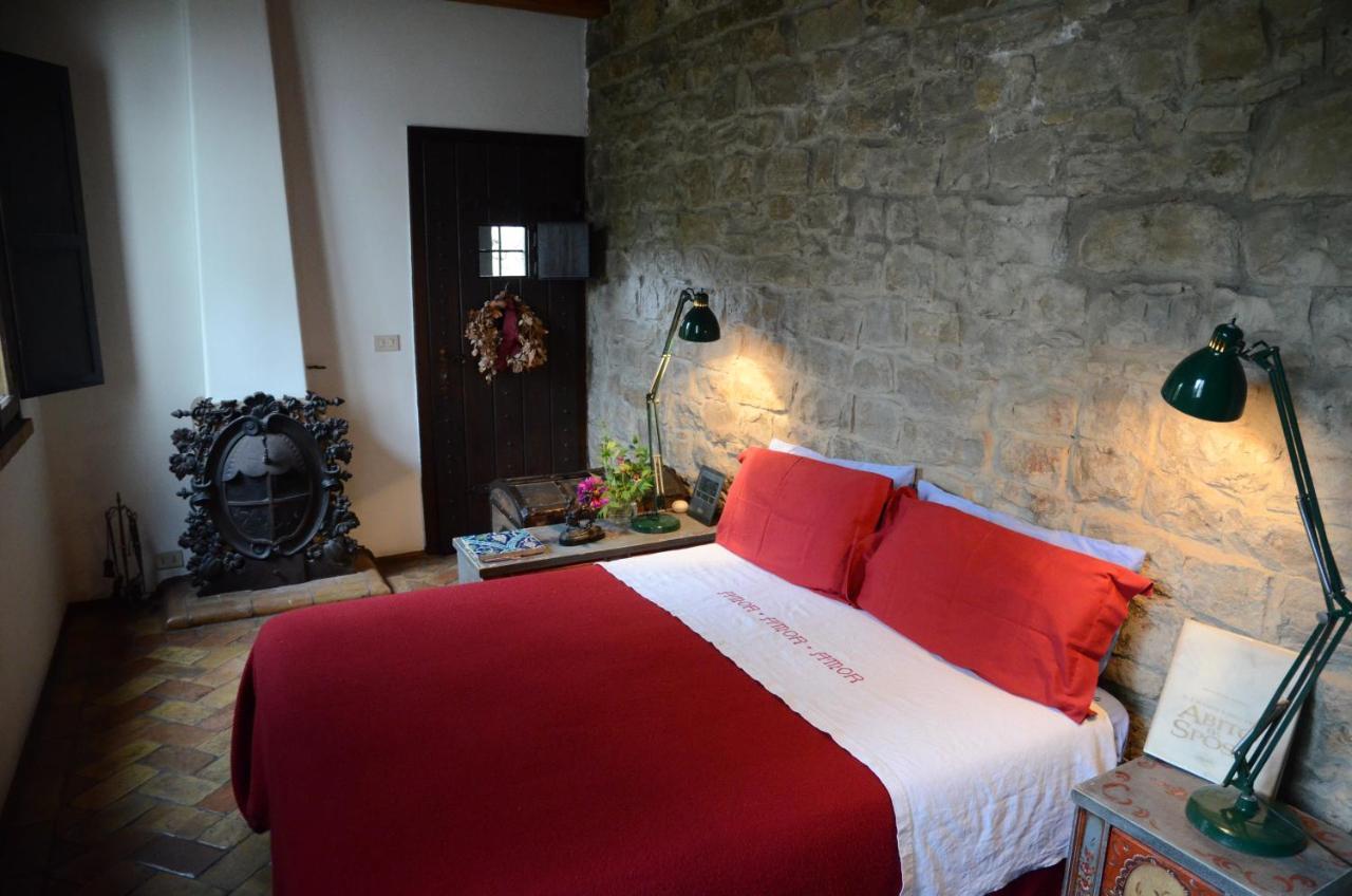 Castello Di Muggia Bed & Breakfast Bagian luar foto