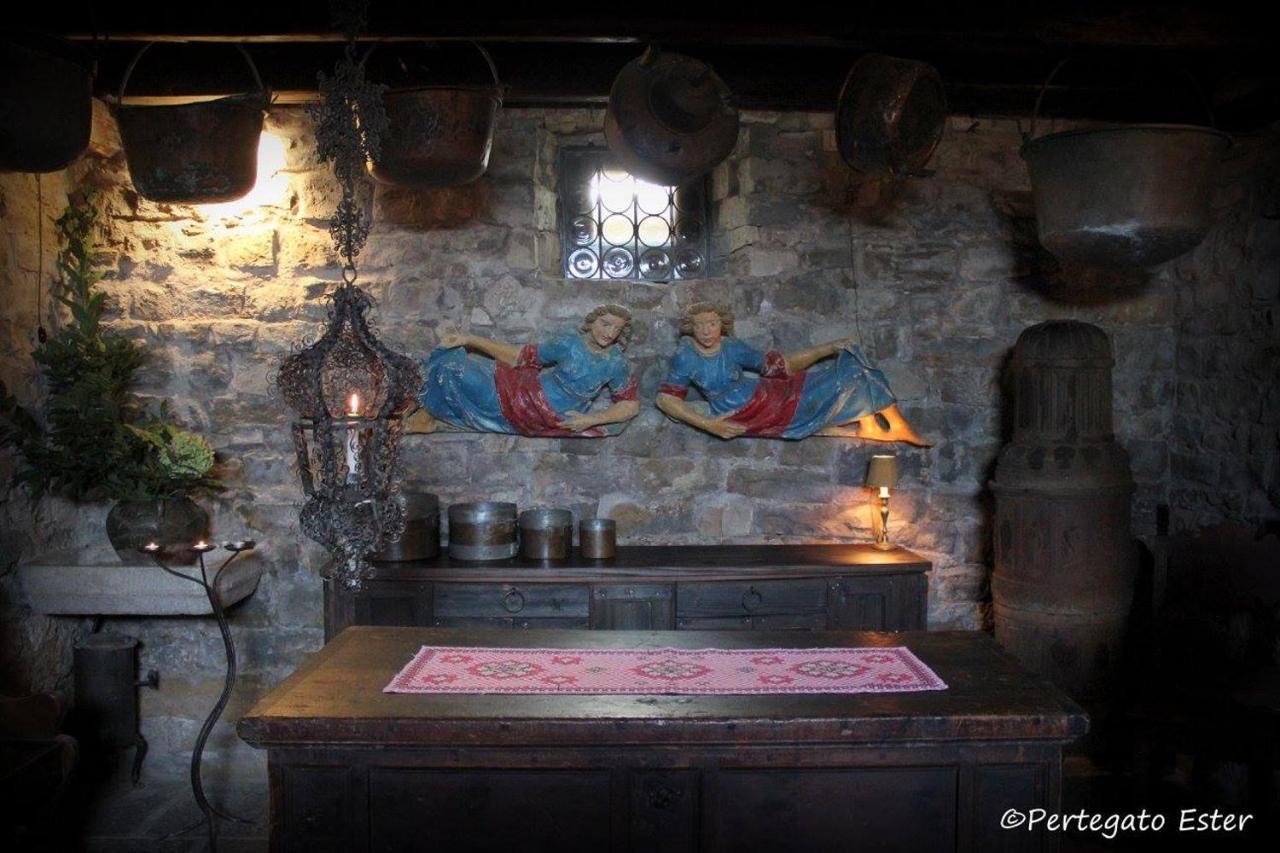 Castello Di Muggia Bed & Breakfast Bagian luar foto